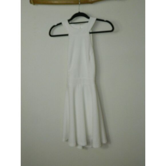 Lulus Keep Coming Back White Backless Skater Dress Small‎ - Picture 5 of 8